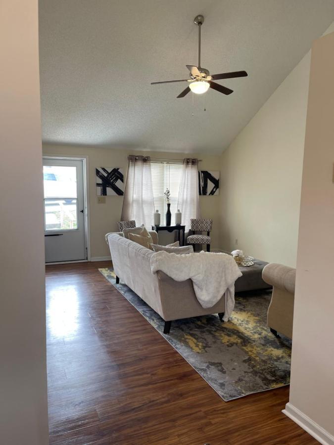 Pet- Friendly, & Close To Uptown Charlotte Exterior photo