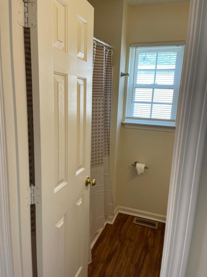 Pet- Friendly, & Close To Uptown Charlotte Exterior photo